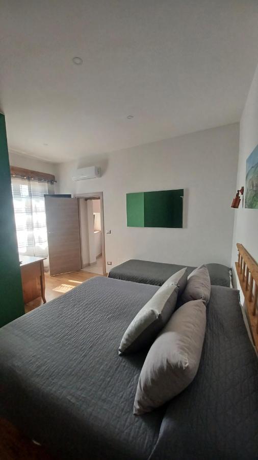 B&B Le Vie Del Borgo Кастильоне-ди-Сицилия Экстерьер фото