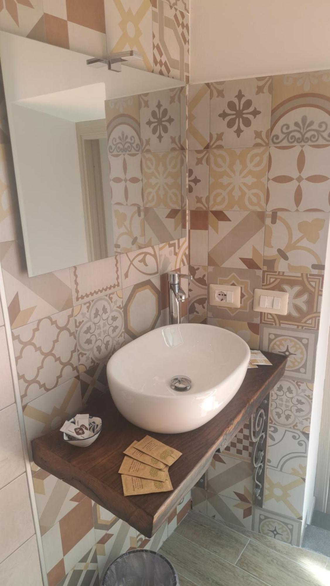 B&B Le Vie Del Borgo Кастильоне-ди-Сицилия Экстерьер фото