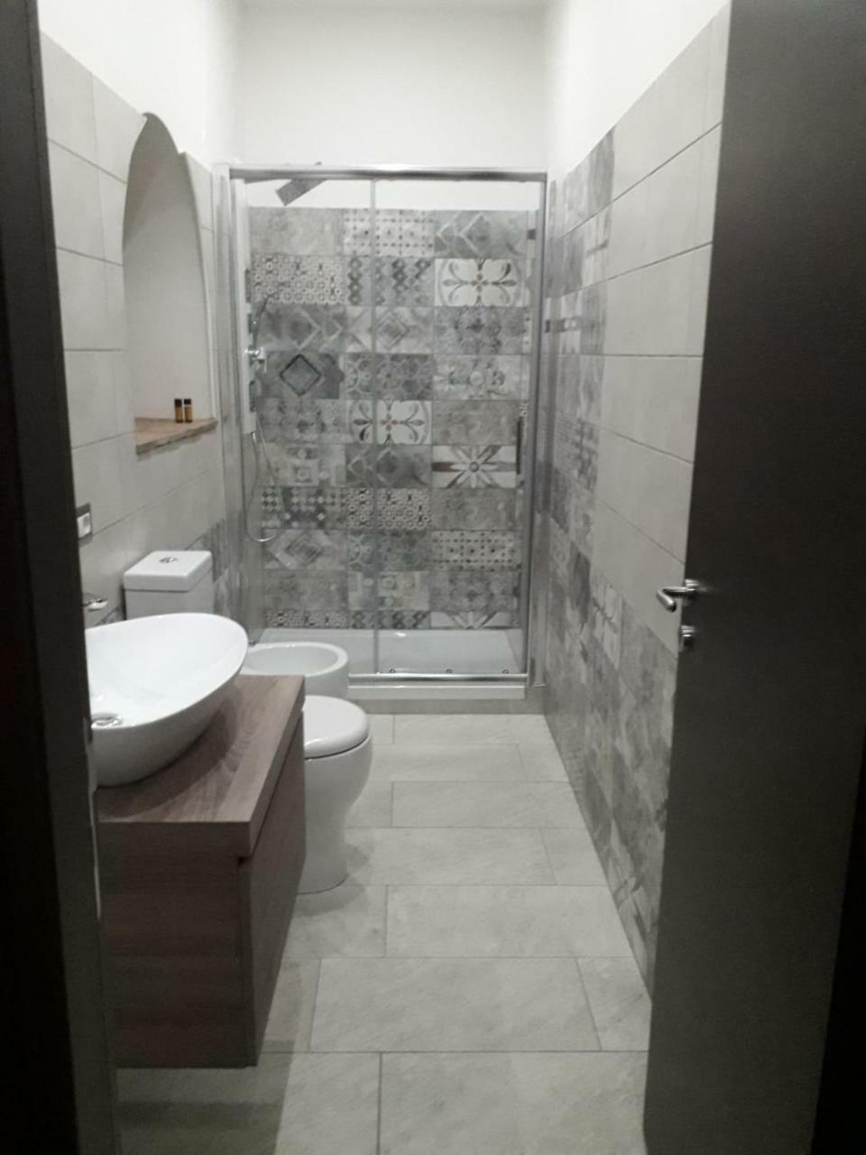 B&B Le Vie Del Borgo Кастильоне-ди-Сицилия Экстерьер фото