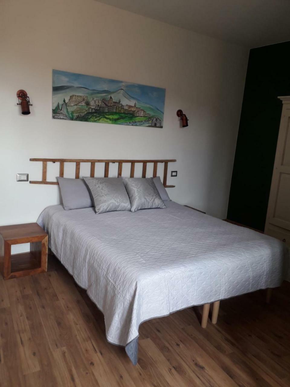 B&B Le Vie Del Borgo Кастильоне-ди-Сицилия Экстерьер фото