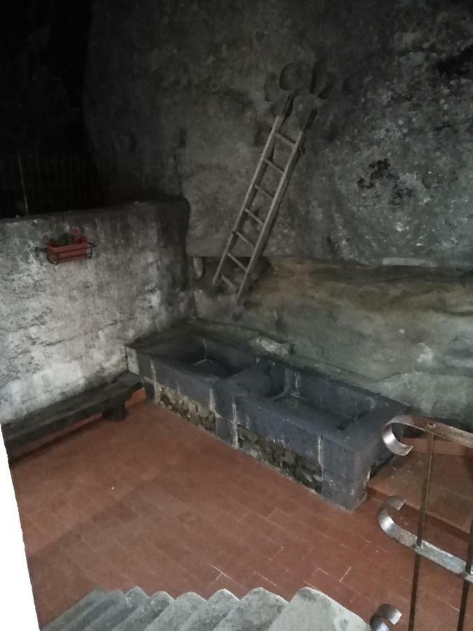 B&B Le Vie Del Borgo Кастильоне-ди-Сицилия Экстерьер фото